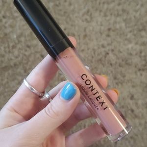 Liquid lipstick